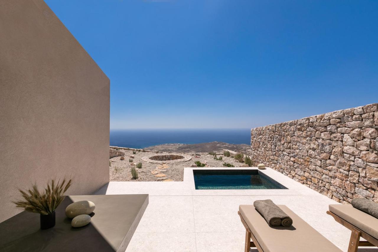 Santorini Sky, Luxury Resort Pyrgos Kallistis ภายนอก รูปภาพ